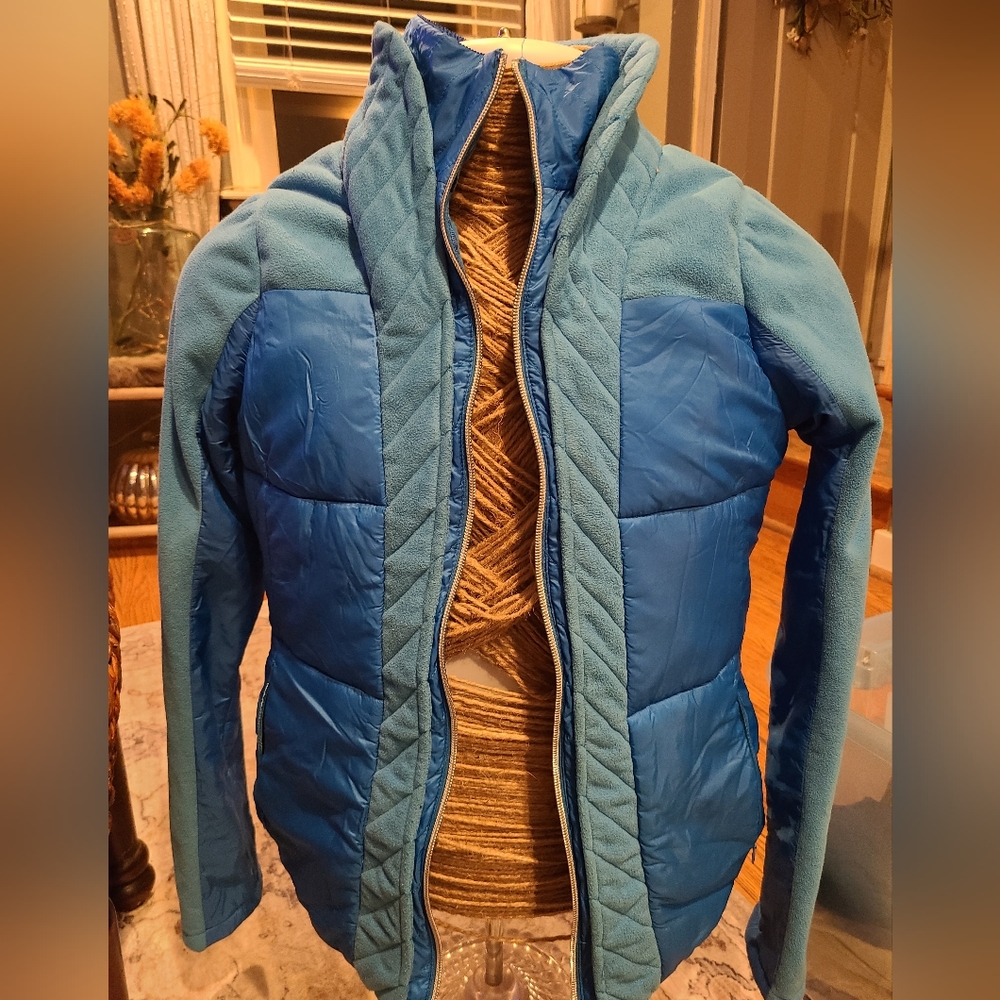 Wild bluebell jacket Lululemon 6